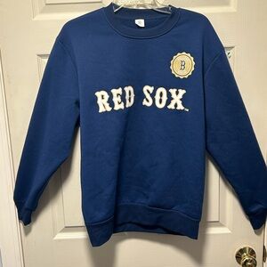 Boston Red Sox Collegiate Series Suffolk University SGA Crew Neck Size Medium